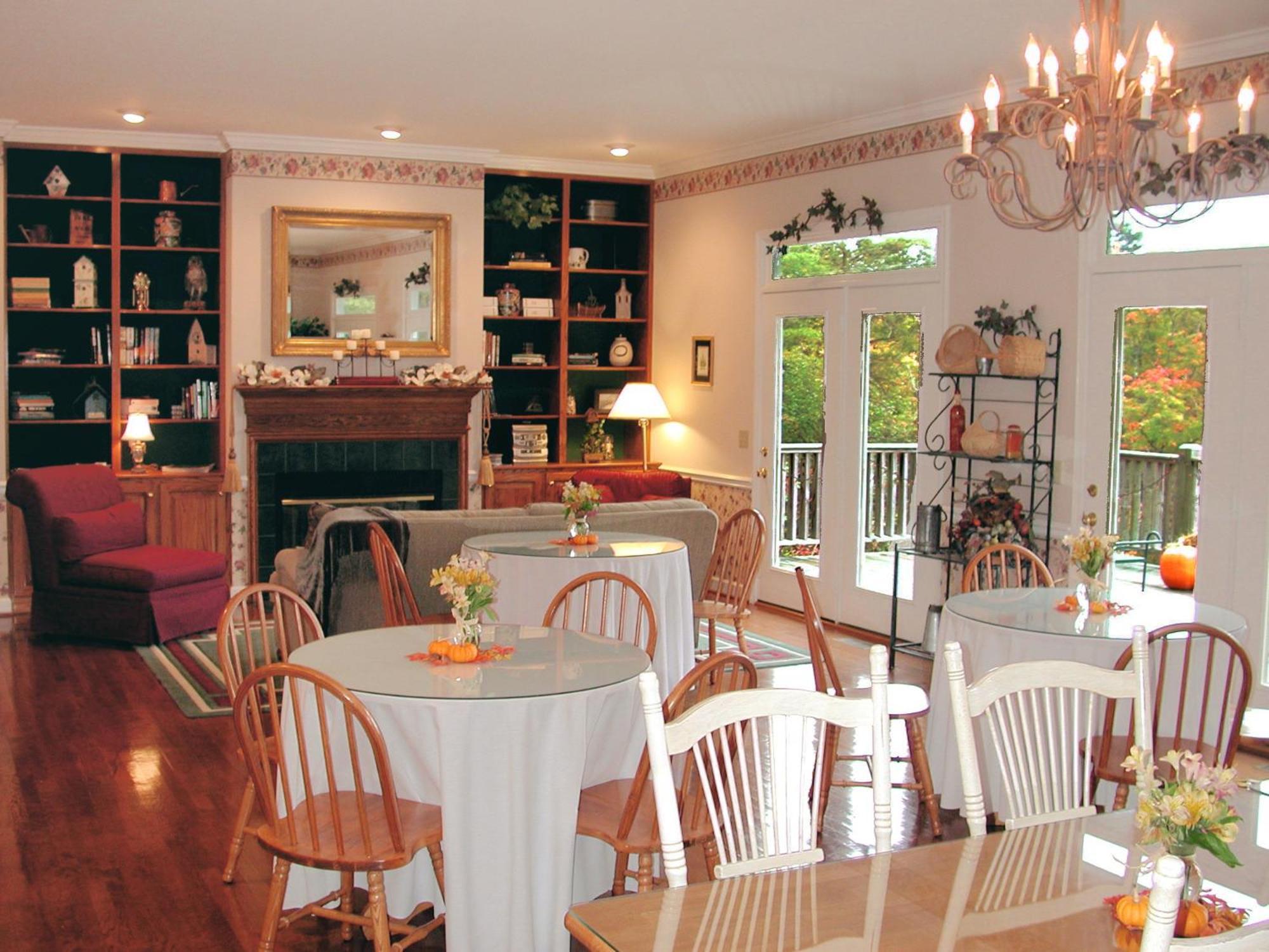The Garden Inn Bed & Breakfast At Bee Rock Monterey Eksteriør bilde